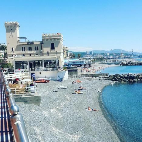 La Casetta A Due Passi Dal Mare Генуя Экстерьер фото